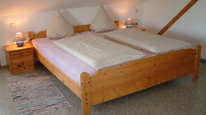 Fewo Seeblick - Schlafbereich mit Doppelbett